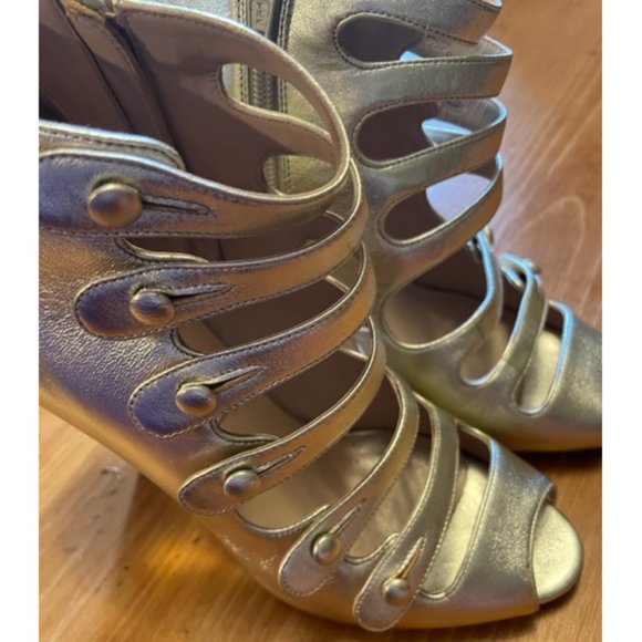 Oscar de la Renta Gold Metalic Leather Wedge Gladiator Booties Size 8 - Picture 4 of 9